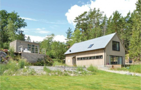 Awesome home in Muskö w/ WiFi and 4 Bedrooms, Muskö